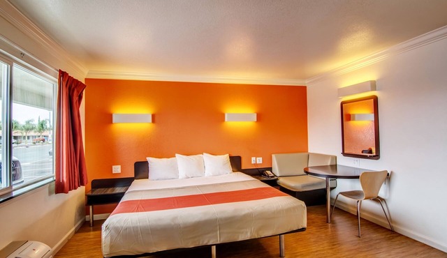 Motel 6 Manteca, CA