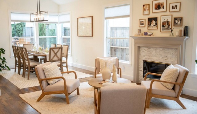 Napa Valley Oasis Luxe Outdoor TV Lounge & Fire Pit Centrally Located