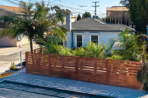 North Park Oasis - Hot Tub, Fire Pit & Patio