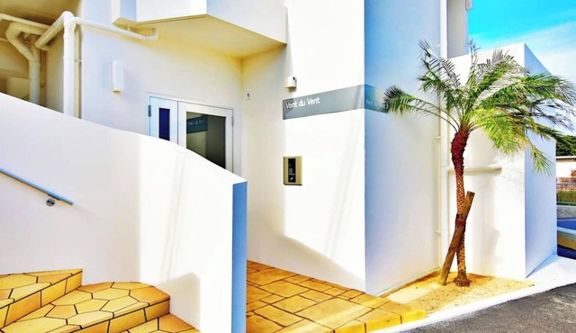 Ocean view Free WiFi and parking lot included W/Urasoe Okinawa