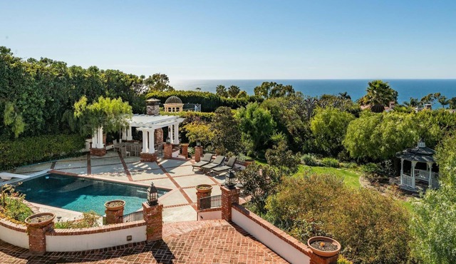 Ocean View luxury private 6300 sf Resort like getaway home