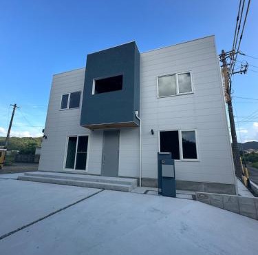 Oceanfront and Yanbaru Forest 2BR House in Nago