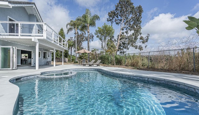 ~OPEN 7/20-24! Beachy Lagoon Getaway! Pool & Spa, Pets OK, Remodeled!~