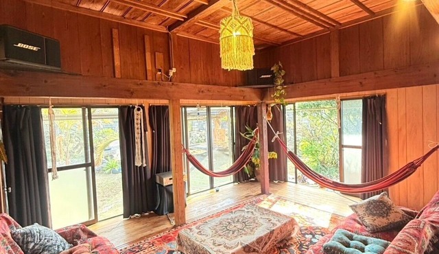 Otherworldly Retreat on Kikai Island A fantastic private lodge that changes its expression from day to night.
