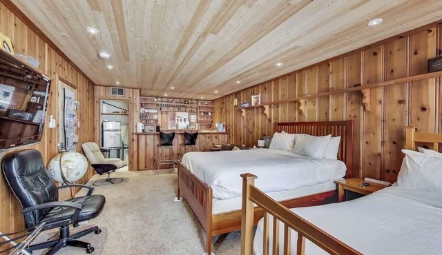 Outer Sunset Private Studio * A/C * W/D * Patio