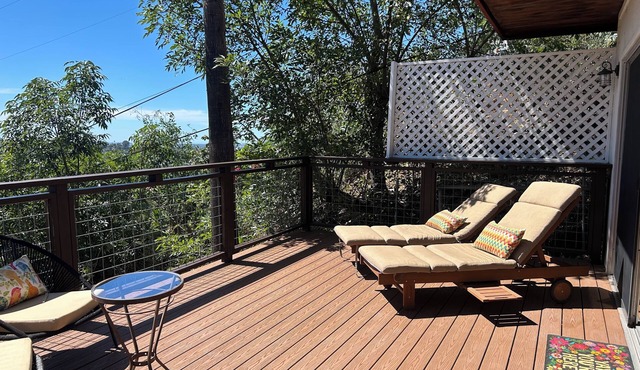 Panoramic Mountain View Retreat - Family Friendly