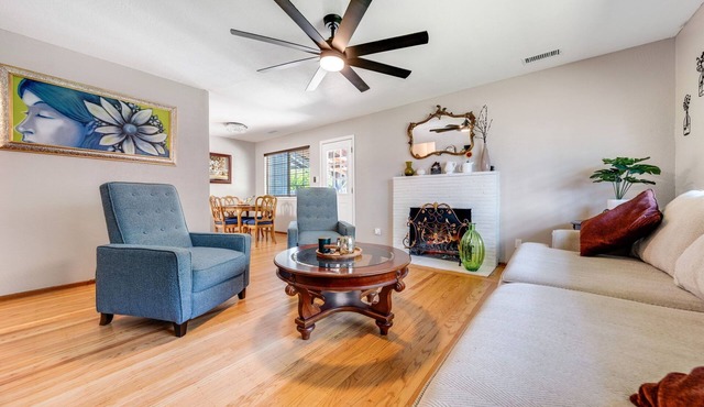 Pet-Friendly 3BR Retreat with Office, King Bed, Fenced Yard & Walk-In Shower