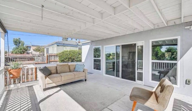 Pet-Friendly Home Yard + Deck Minutes to DT SD