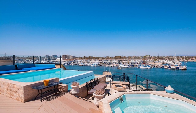 Premier Bay Front & Beach Front Home with Amazing Views