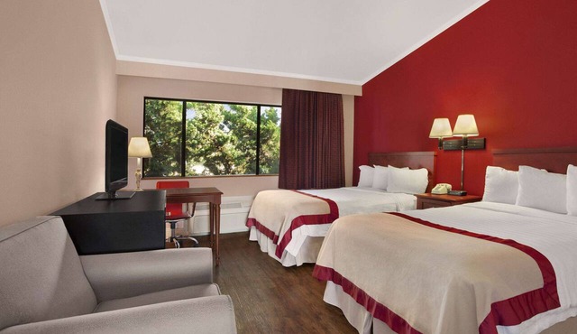 Ramada by Wyndham Torrance
