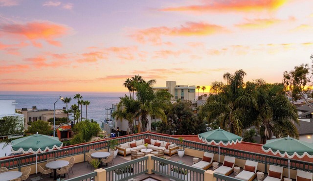 Rooftop Ocean Views + Pool + Hot Tub + Walk to Beach | The Mara