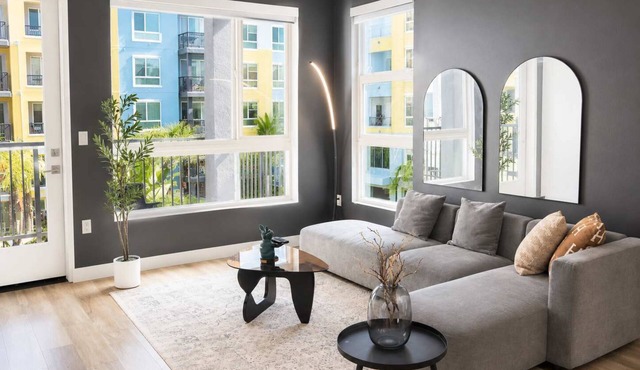 Serene Apartment 10 Min to Disneyland | Pool & Gym