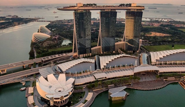 Spacious 2 Bedroom Apartment at Orchard Singapore