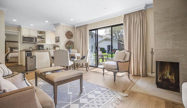 Spacious 2BR at Silverado | Pool Access | Patio
