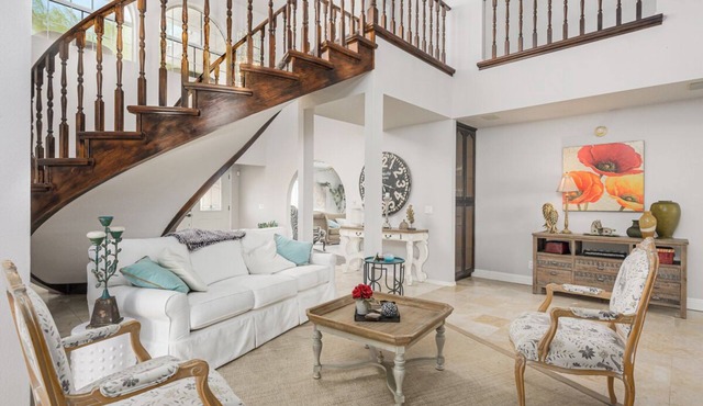 Spacious 4-bedroom house with AC and WiFi in tranquil Fort Mohave