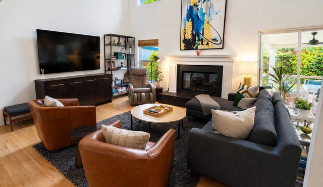 Spacious Retreat | Guest House | Great for Groups