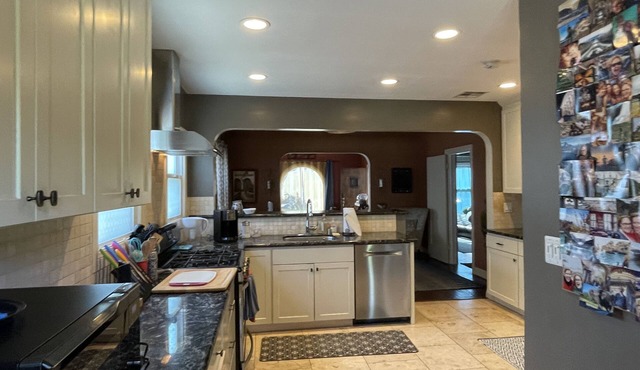 Spanish Stunner in the heart of Atwater Village, Central Location - Sleeps 4