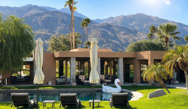 SPECTACULAR PALM SPRINGS INDIAN CANYONS LUXURY ESTATE WITH GOLF COURSE VIEWS