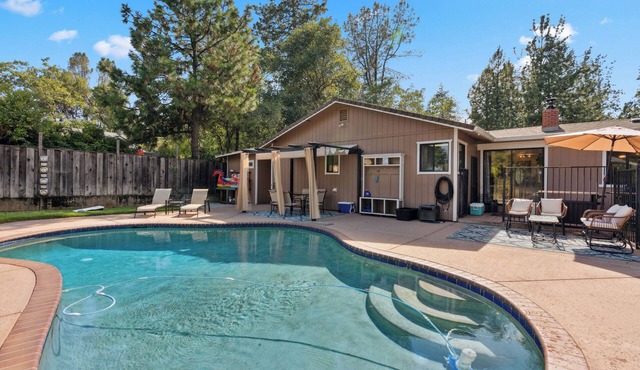 💥Spring Special ~Boat Parking~Hot Tub ~Game Room~Space for big Groups ~3000 sqft