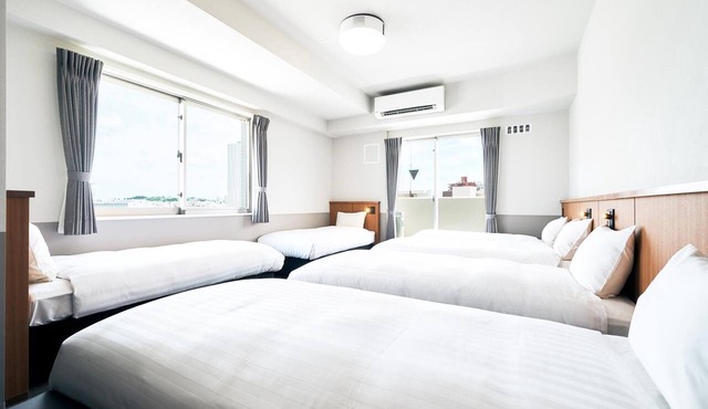Standard 6 beds Bath with washroom 45 m2 /Naha Okinawa
