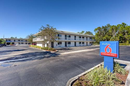 Studio 6 Extended Stay - Kissimmee, FL - Orlando in Orlando