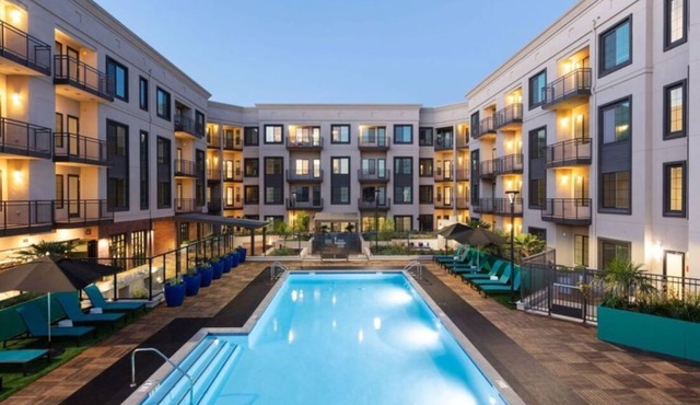 Stylish 1BR Condo with Resort-Inspired Amenities