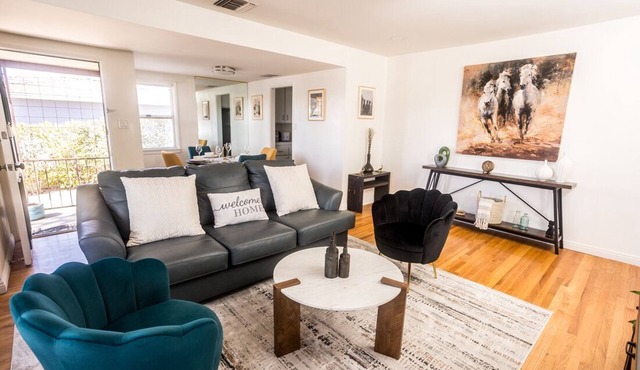 Stylish 3BR Oasis , Private Yard, Near Disneyland & Downtown LA