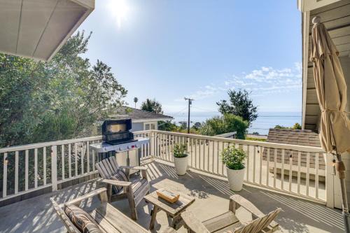 Summerland Home w/Beach Supplies: Walk to Beach!
