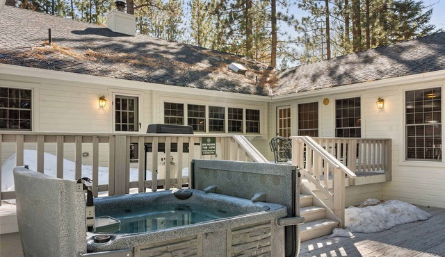 Switzerland Estate | Hot Tub, Trails, Games, Pets