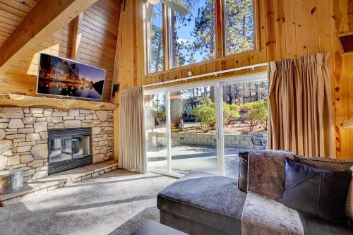 Switzerland ski chalet #845