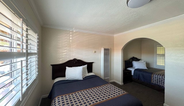 Tamalpais Motel