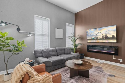 The Brickline Flat Modern 1BR Near Soulard in Saint Louis