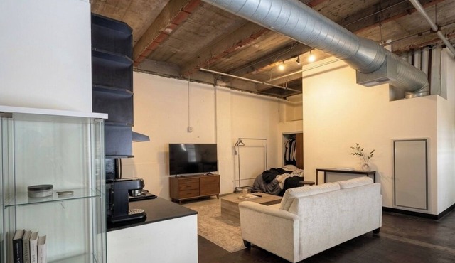 The Continental Historic Loft