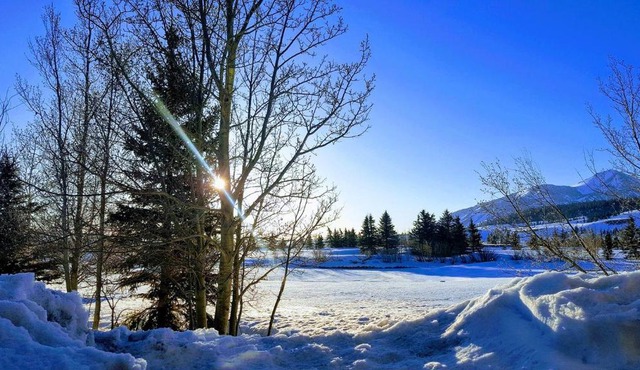The Lodges by 8th Hole Year-Round Fun in Mammoth Lakes