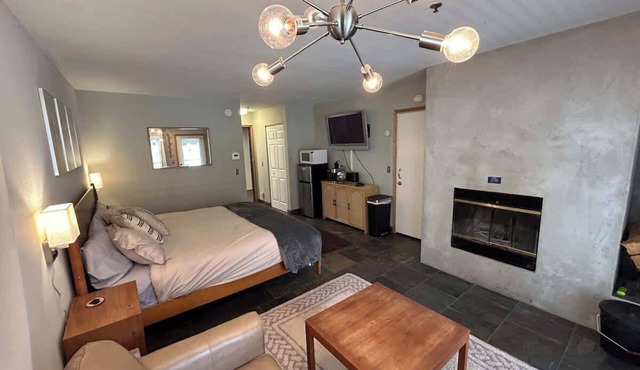The Meadows Modern Suite Deck & Garage Parking