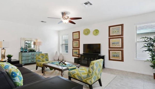 The Shire at West Haven - 5 Bed 5 Baths Villa