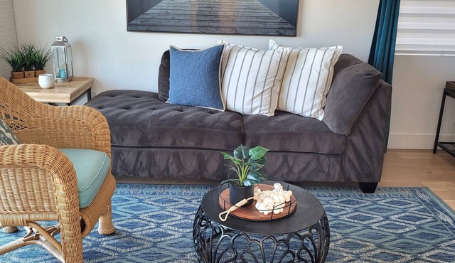 The ultimate beach getaway charming 3-bdrm 2-bath home steps from a sandy Beach in Oxnard