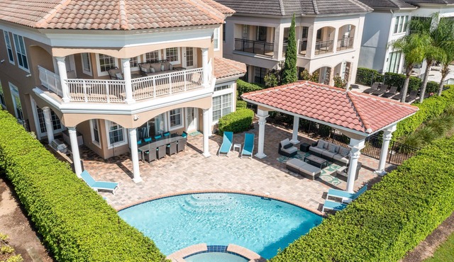 Themed Games Room | Kids Bedrooms | Private Pool with Summer Kitchen | Golf Course Views
