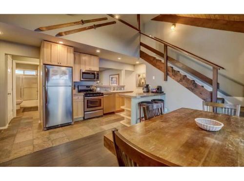 Tramway near Heavenly, New Heating and AC, Games, and Dogs are Welcome
