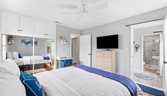 Upscale Remodeled 3BR Home Near Disneyland & Old Towne Orange Quiet Luxury Stay