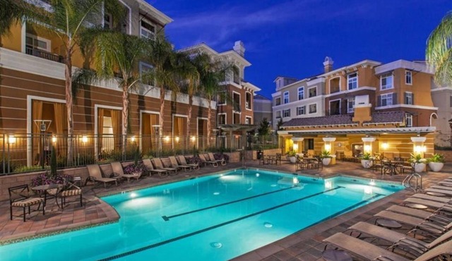 Verdant 2BR Retreat with Resort-Style Pool