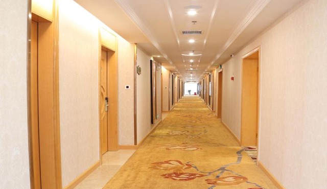 Vienna International Hotel Changsha Lugu