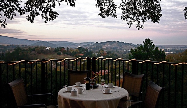 Views! Private&Spacious! 7BR+Loft, Sleeps 10-19, 21 with fee. 15min= SF,GGB,Napa