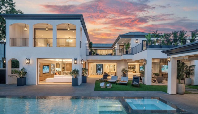 Villa Ruya by LuxJB 🏆 Most Luxurious Mansion Rental in Beverly Hills