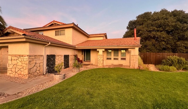 Wine Country Retreat Private Entry