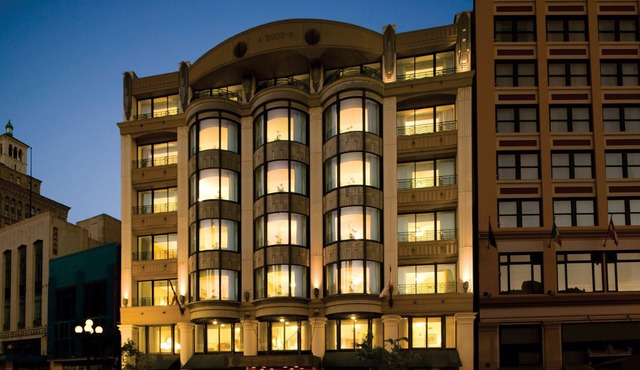Wyndham Harbour Lights | Four Studio Suites