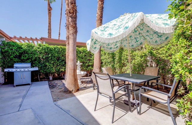 Trendy Palm Desert Home w/Patio & Pool Access