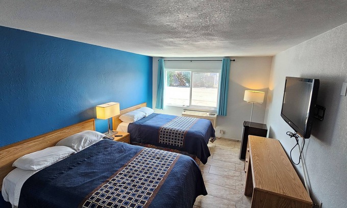 Stockton Hotel | MetroParc 'nSuites