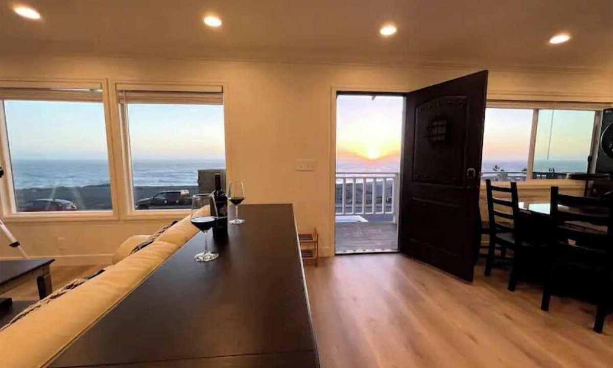 Edgemar - Pacific Manor House | Ocean/Beach Front 🐳🐬w/Panoramic Oceanviews🌅🪂