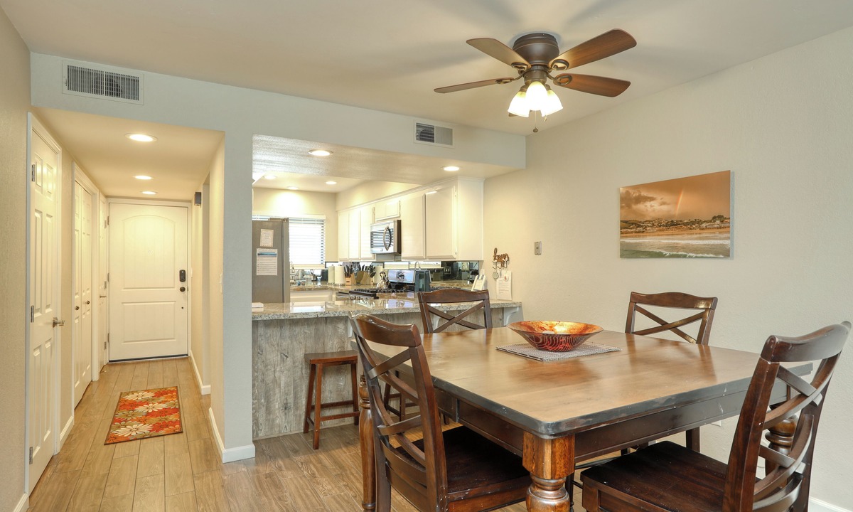 Downtown Condo | 110 Pismo Shores: 2 BR, 1.5 BA Condominium in Pismo Beach, Sleeps 6